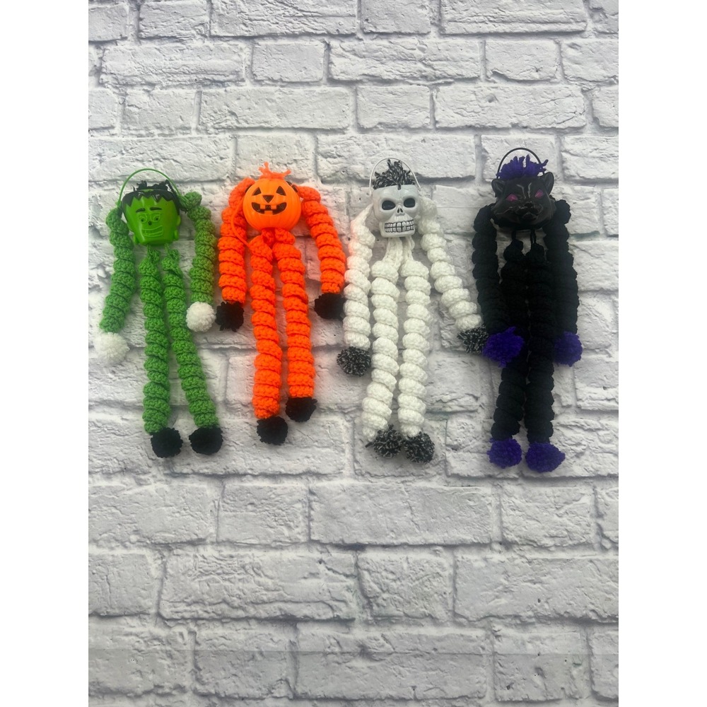 Set of 4 Handmade Crochet Halloween Wall Hangings Pumpkin Skull Cat Frankenstein
